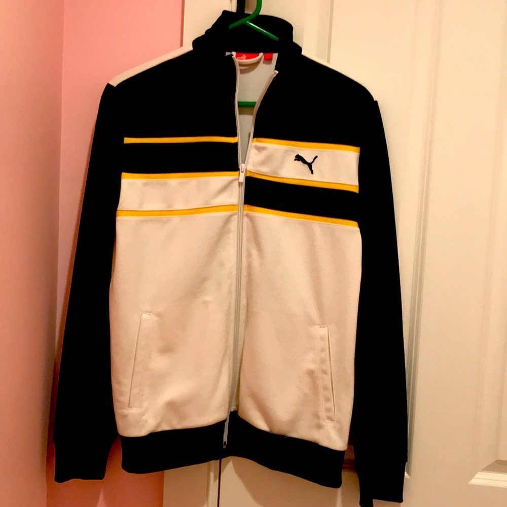 Men’s PUMA track jacket SZ M
